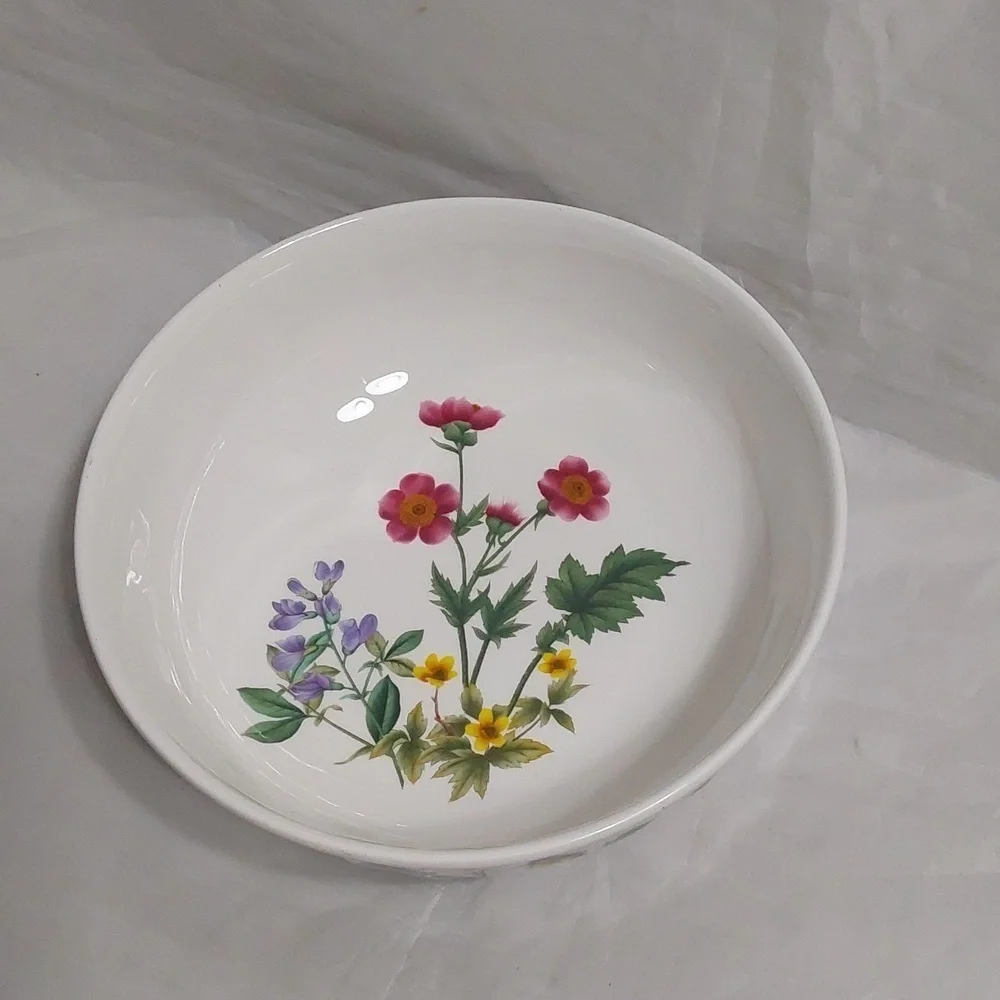 MIKASA MAXIMA  9” VEGETABLE BOWL SUPER STRONG FINE CHINA‎ SERVING BOWL